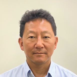 Yoshiyuki  Makino